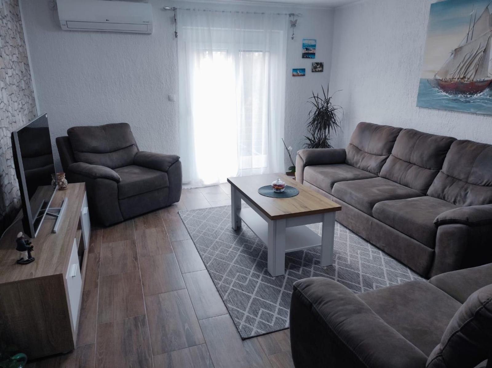 Apartman Jenny-Porec Kosinozici Exterior foto